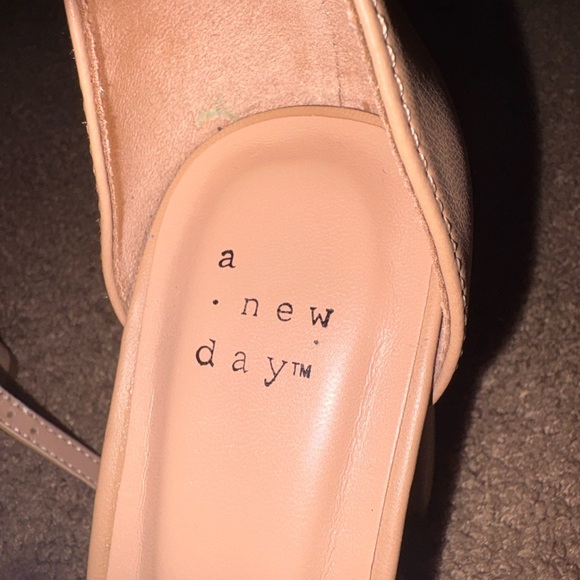 a new day Nude Block Heel Sandals - Picture 6 of 7
